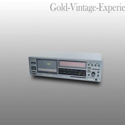 TEAC V-970X